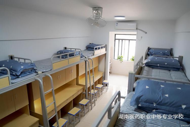 匠心筑梦医药路 湖南医药职业中等专业学校办学实力与教学成果巡礼